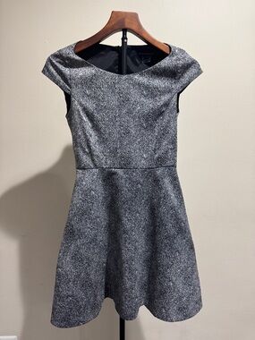 French Connection Black & White Fast Powdered Pepper Fit & Flare Dress (Size 2)